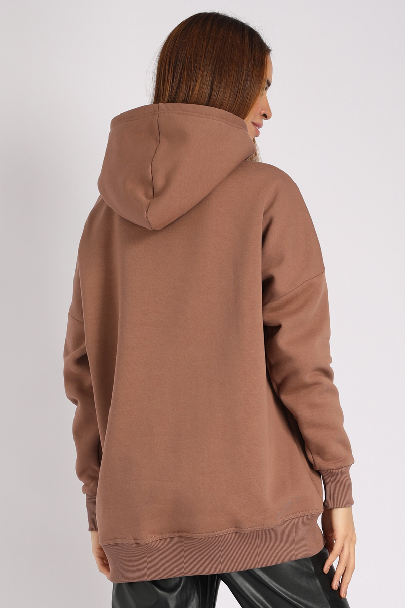 Цвет мокко одежда. Спортивный костюм цвет мокко. Платья мокко бранда. Оттенок мокко в одежде. Одежда цвета капри.